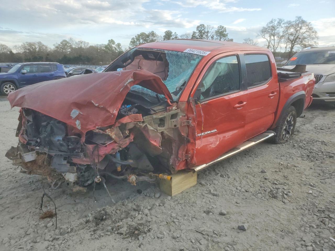 2017 TOYOTA TACOMA