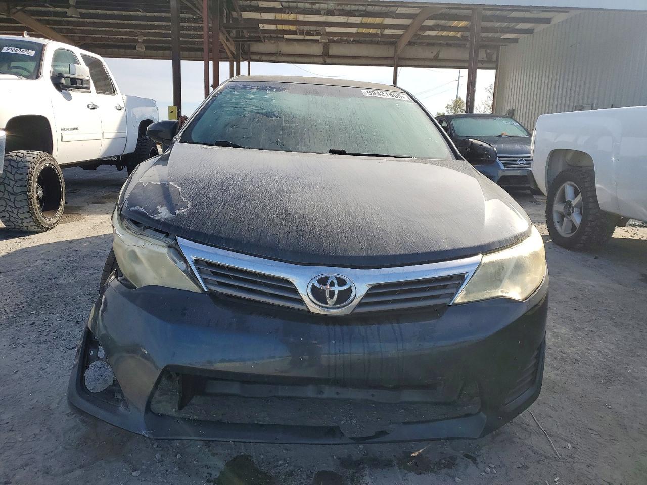 2013 TOYOTA CAMRY L photo 5