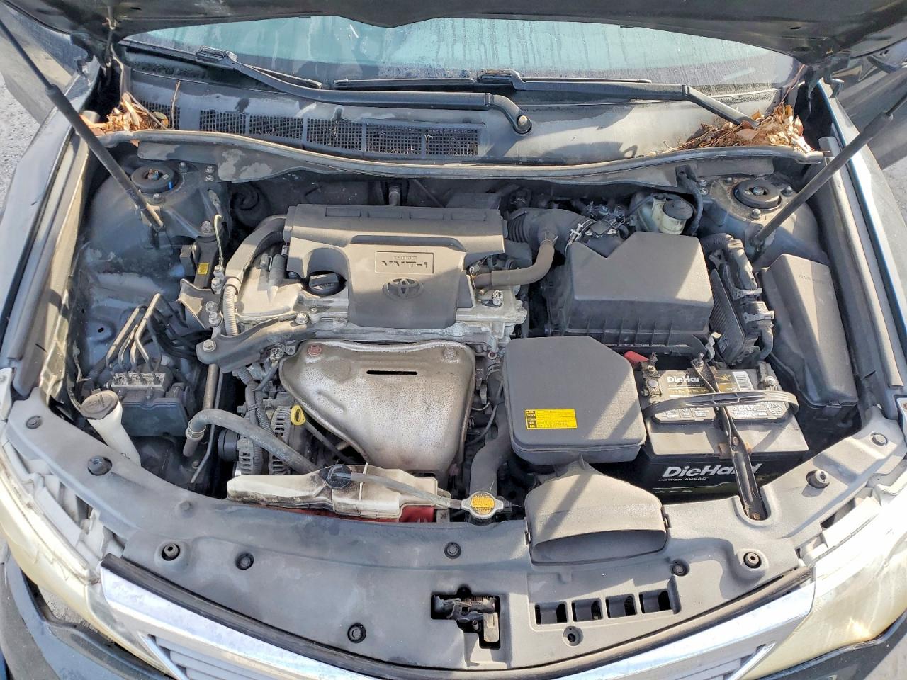 2013 TOYOTA CAMRY L photo 11