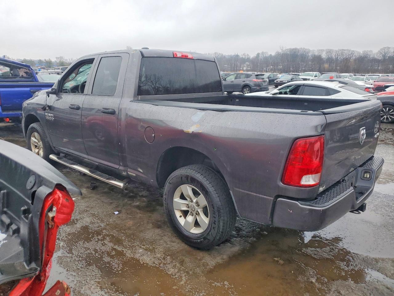 2017 RAM 1500 ST photo 2