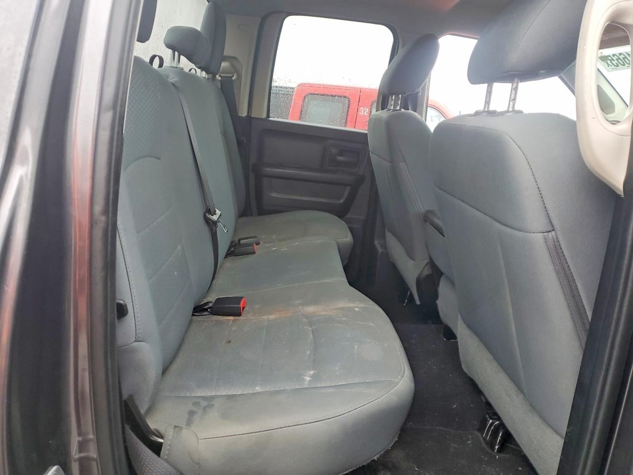2017 RAM 1500 ST photo 10