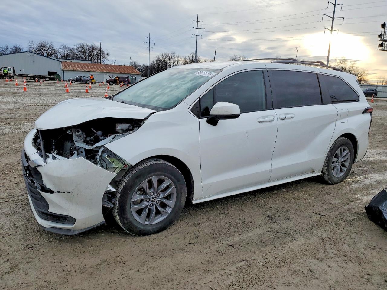 2022 TOYOTA SIENNA