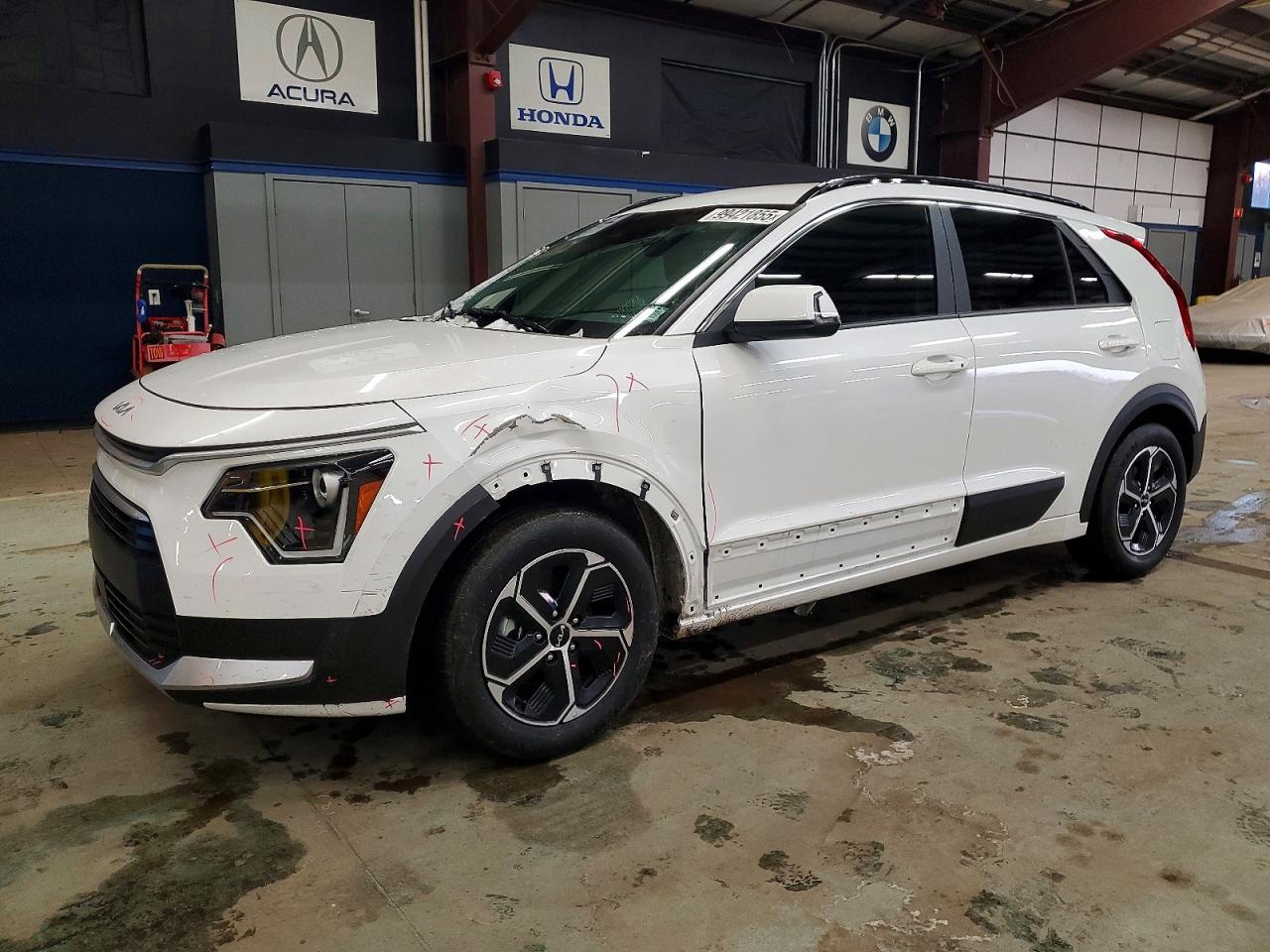 2024 KIA NIRO