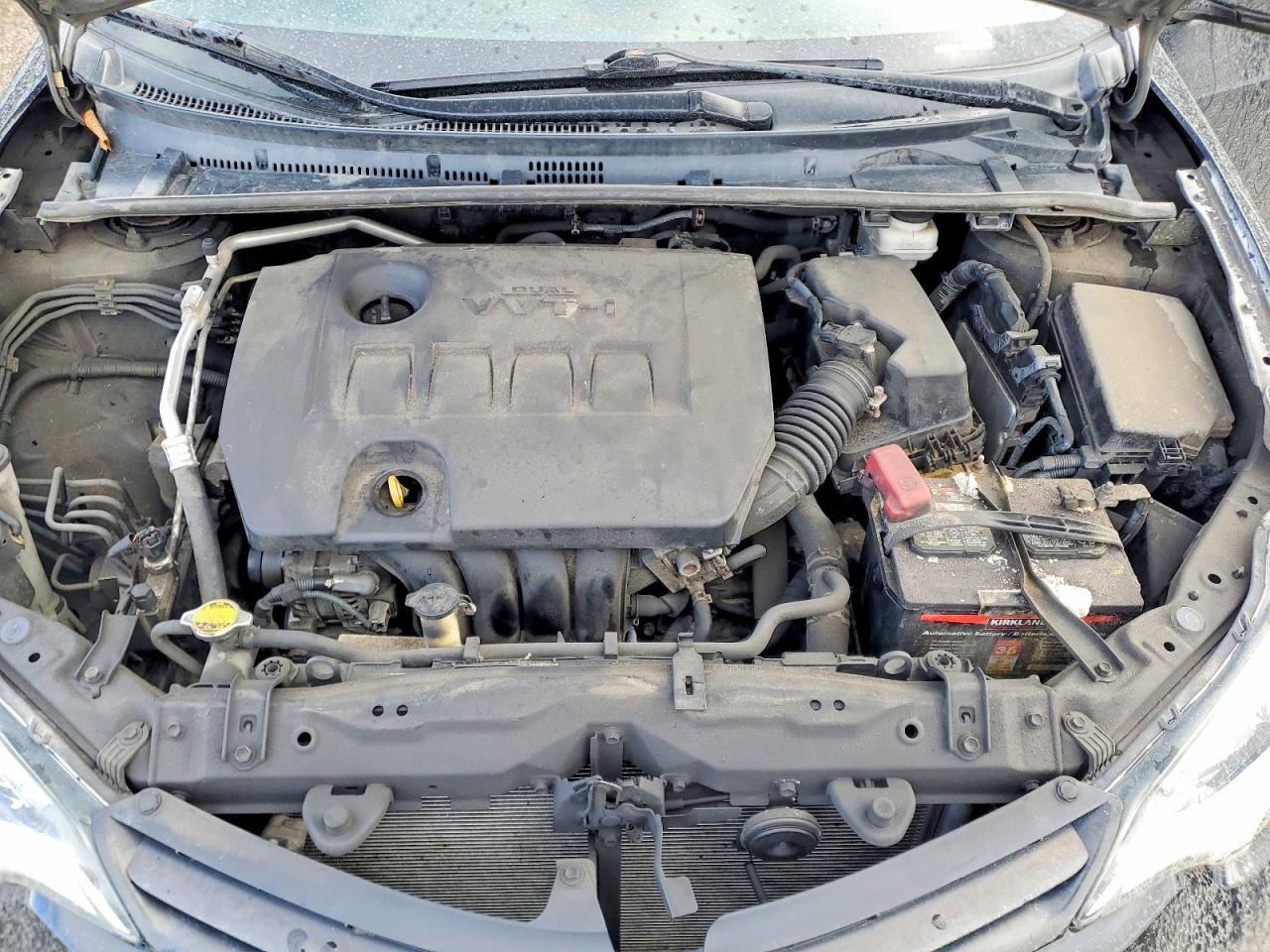 2014 TOYOTA COROLLA L photo 11