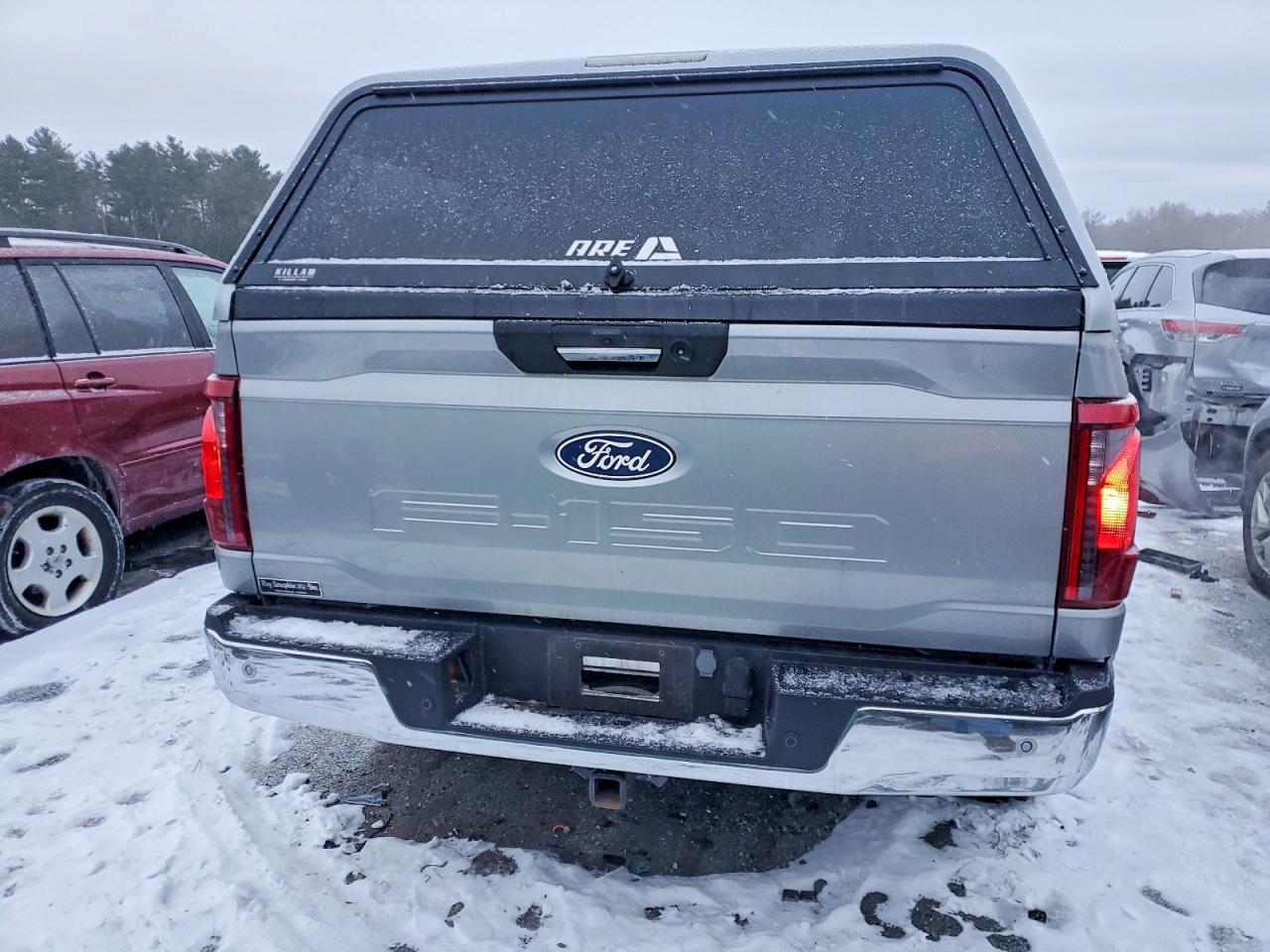 2024 FORD F150 XLT photo 6