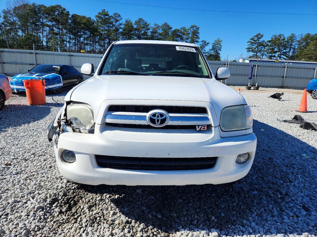 2005 TOYOTA SEQUOIA SR5 photo 13