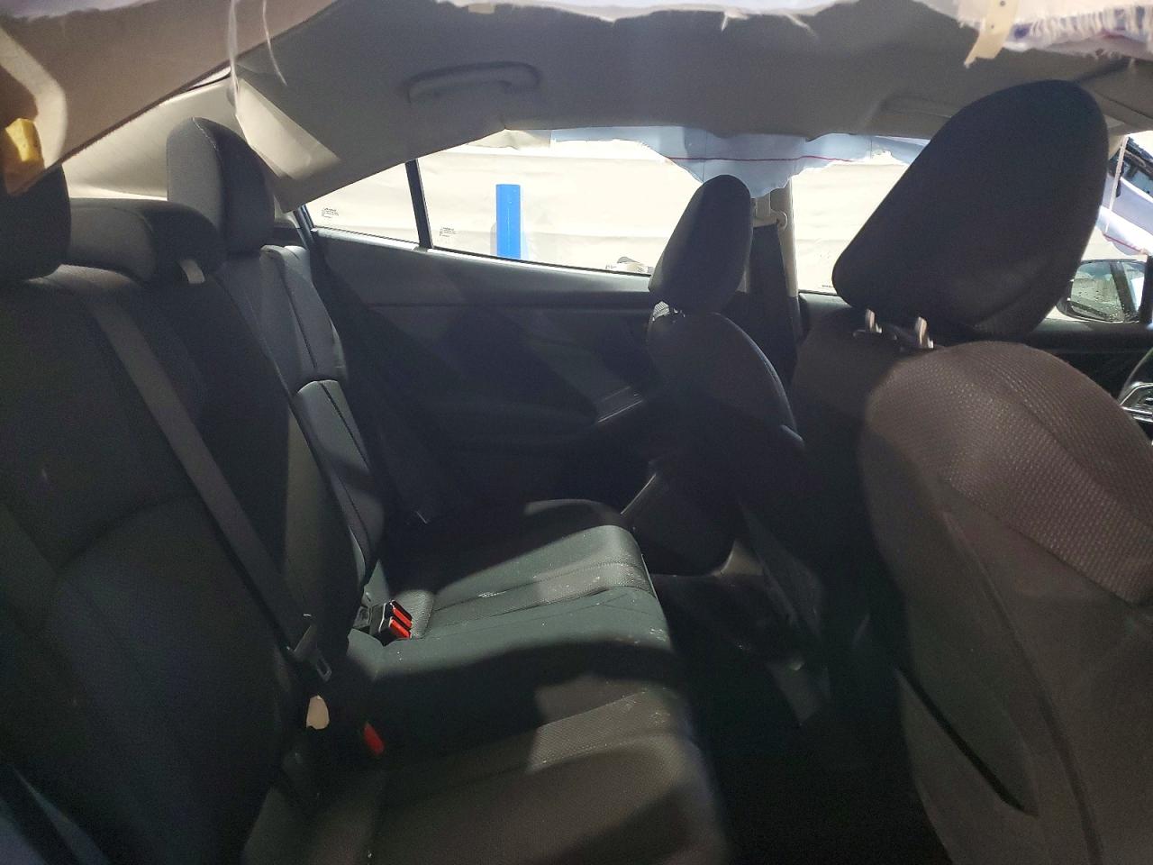 2017 SUBARU IMPREZA photo 10