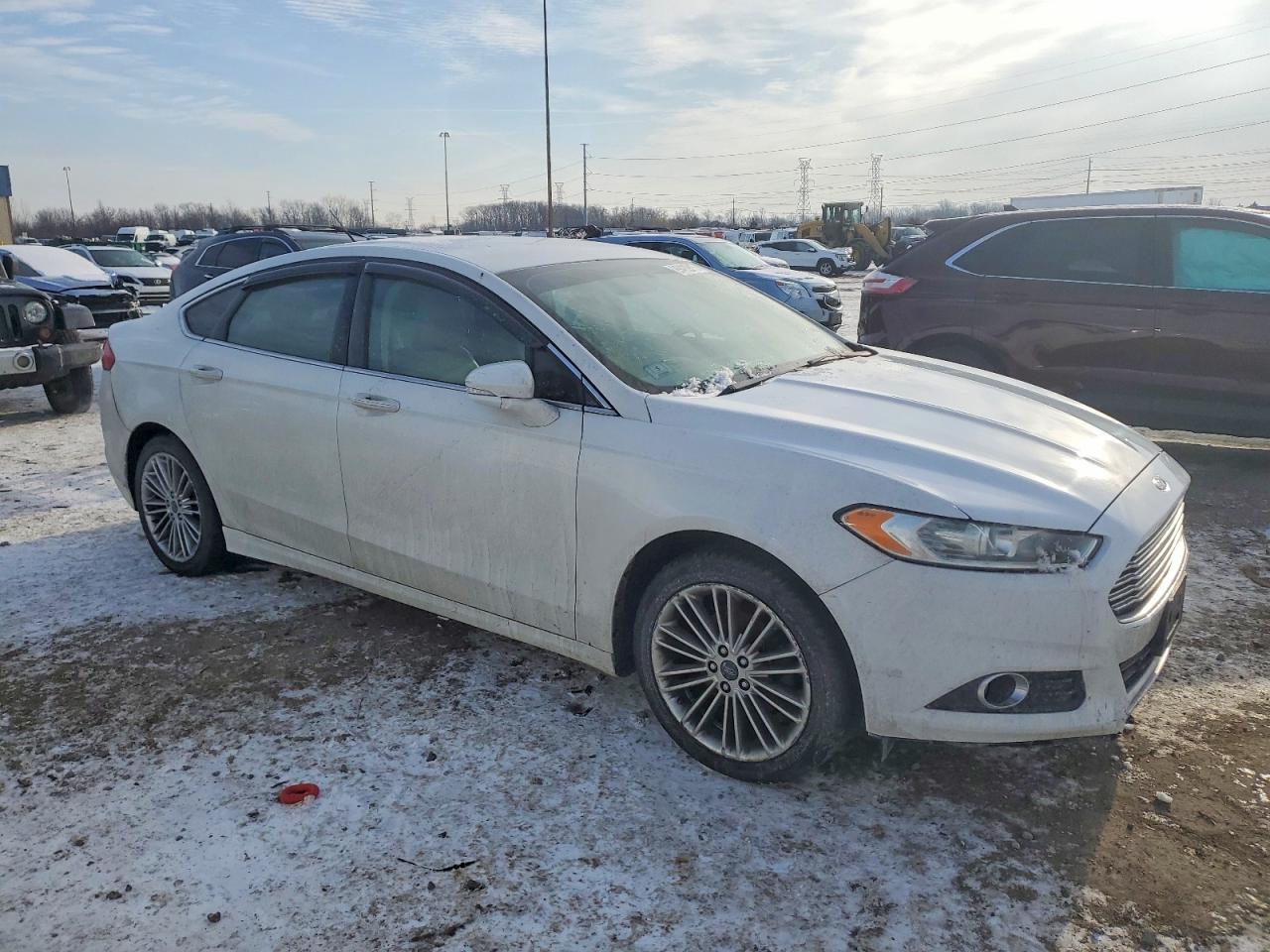 2014 FORD FUSION SE photo 4