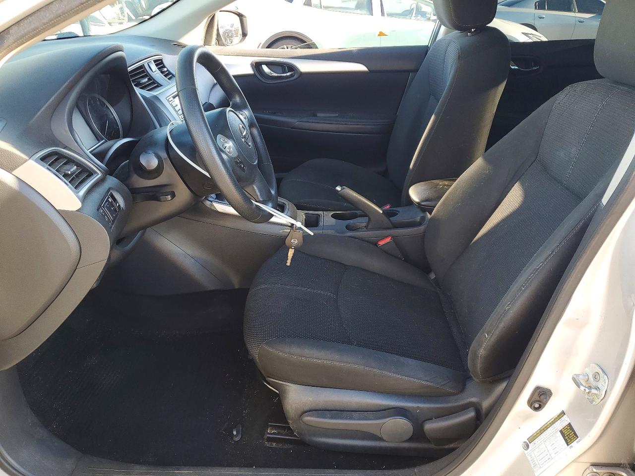 2018 NISSAN SENTRA S photo 13