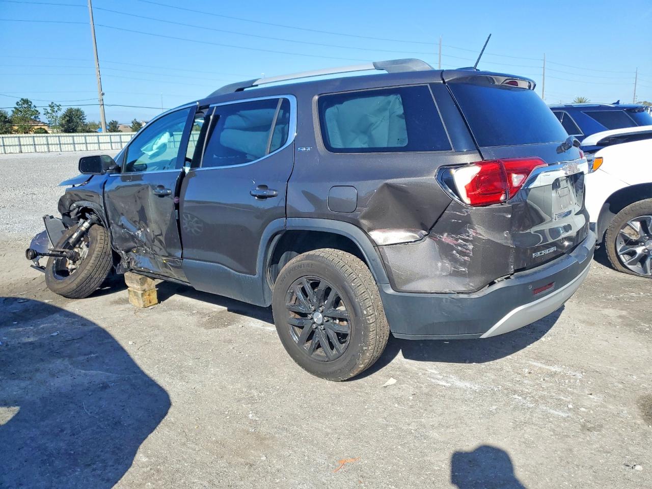 2019 GMC ACADIA SLT-1 photo 2