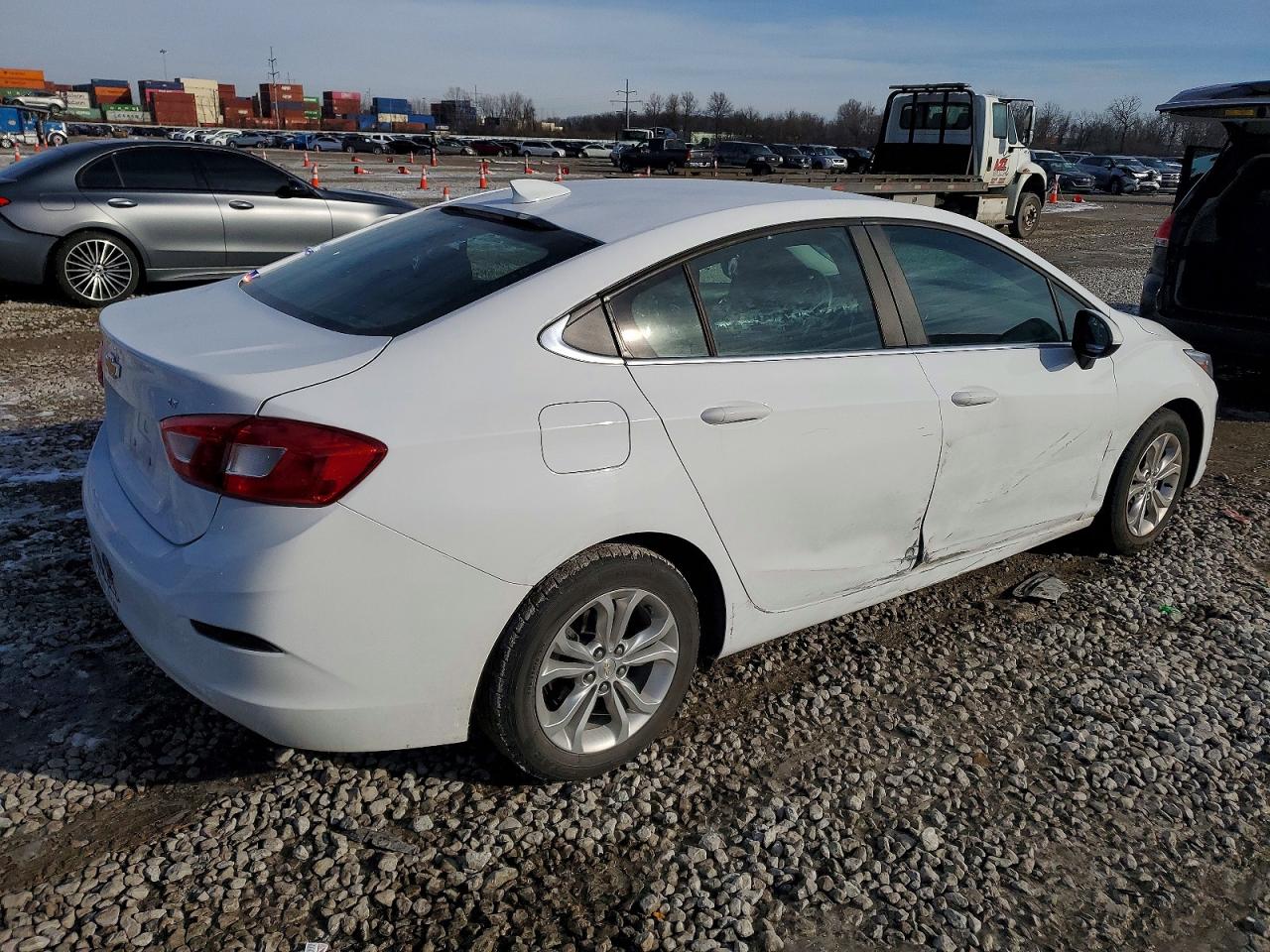 2019 CHEVROLET CRUZE LT photo 3