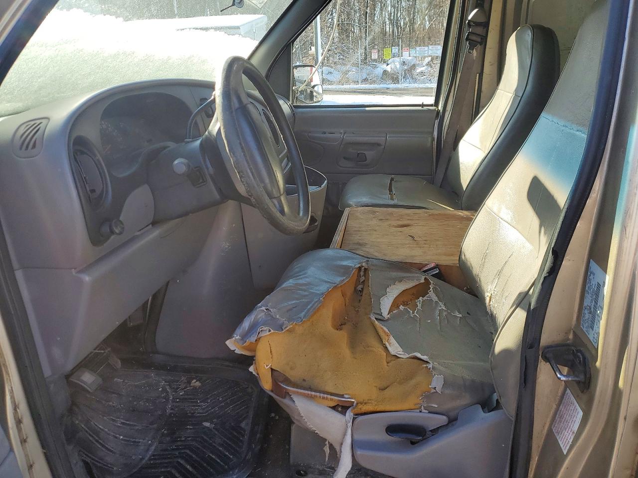 1999 FORD ECONOLINE E250 VAN photo 7