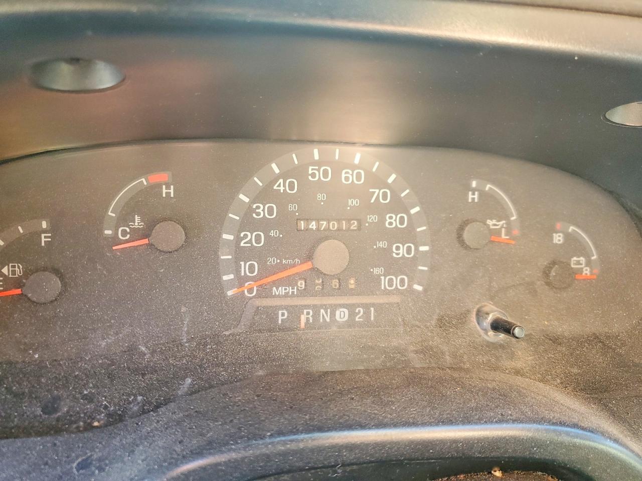 1999 FORD ECONOLINE E250 VAN photo 9