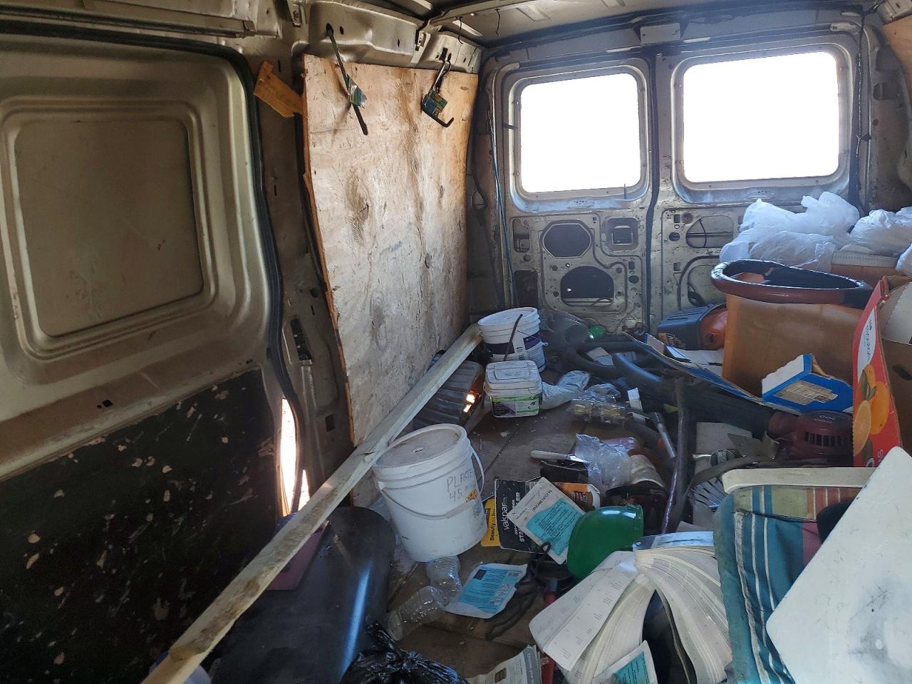 1999 FORD ECONOLINE E250 VAN photo 10
