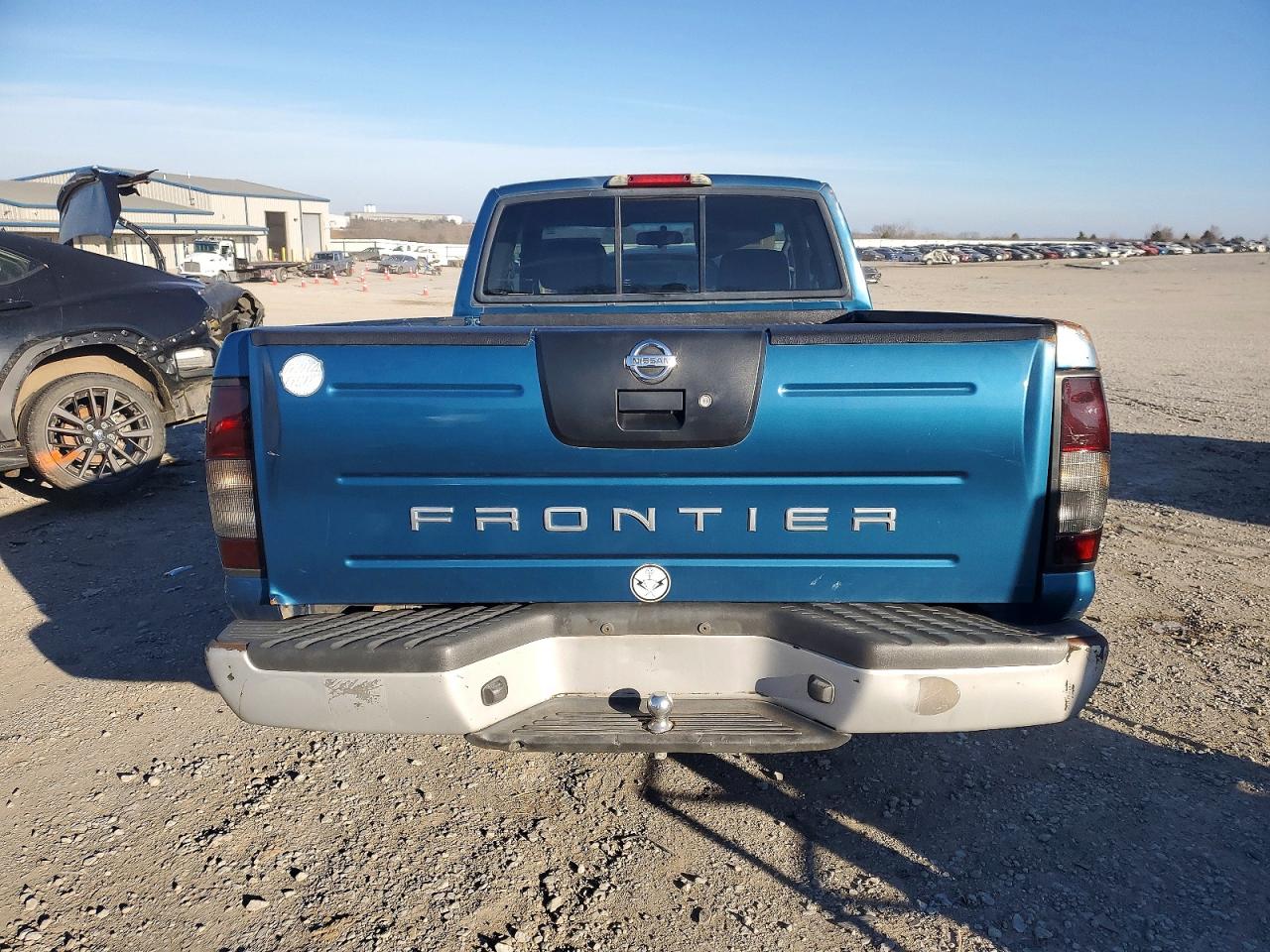 2002 NISSAN FRONTIER KING CAB XE photo 16