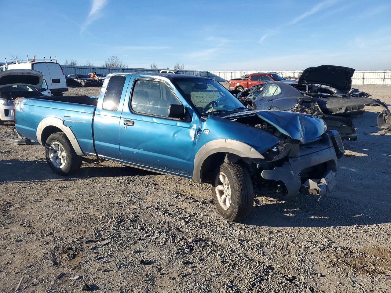 2002 NISSAN FRONTIER KING CAB XE photo 10