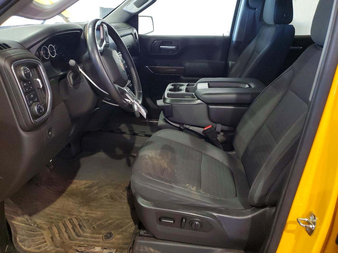 2020 CHEVROLET SILVERADO K1500 LT photo 7