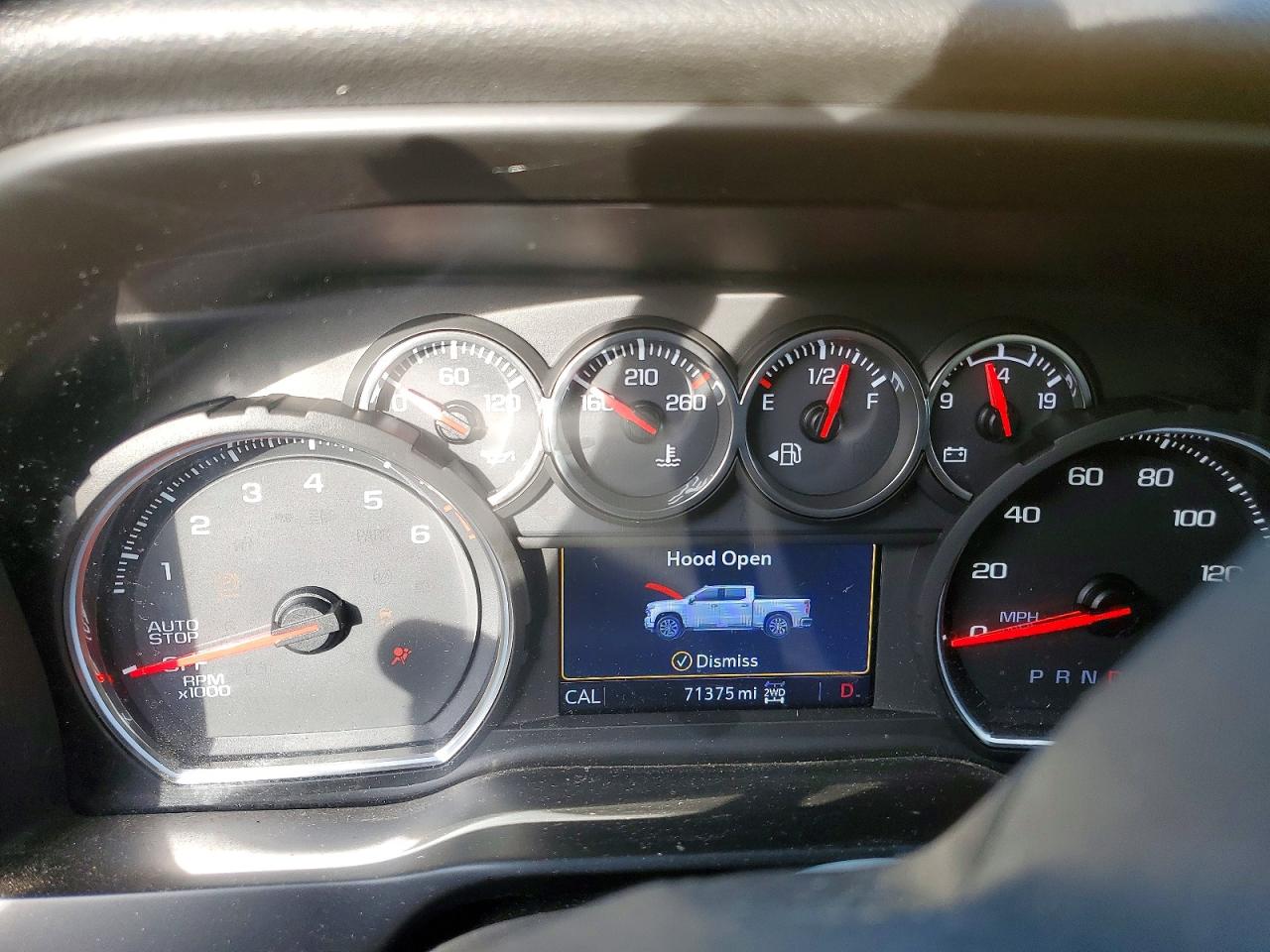 2020 CHEVROLET SILVERADO K1500 LT photo 9