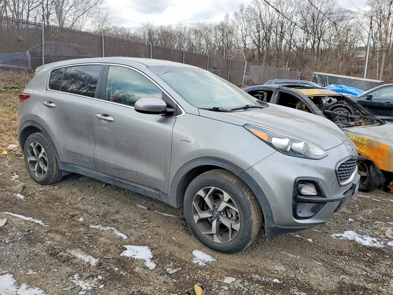 2021 KIA SPORTAGE LX photo 4