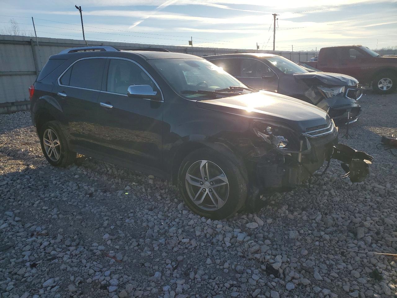 2016 CHEVROLET EQUINOX LTZ photo 4