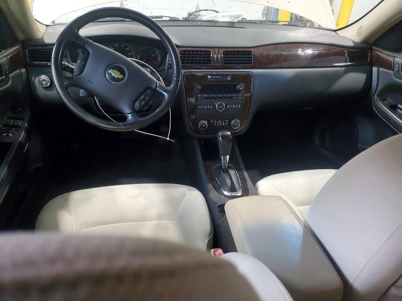 2012 CHEVROLET IMPALA LT photo 8