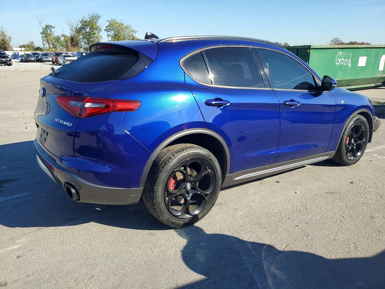 2022 ALFA ROMEO STELVIO TI photo 3