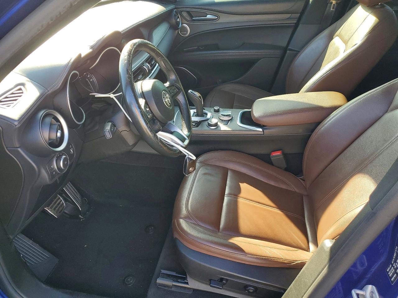 2022 ALFA ROMEO STELVIO TI photo 7