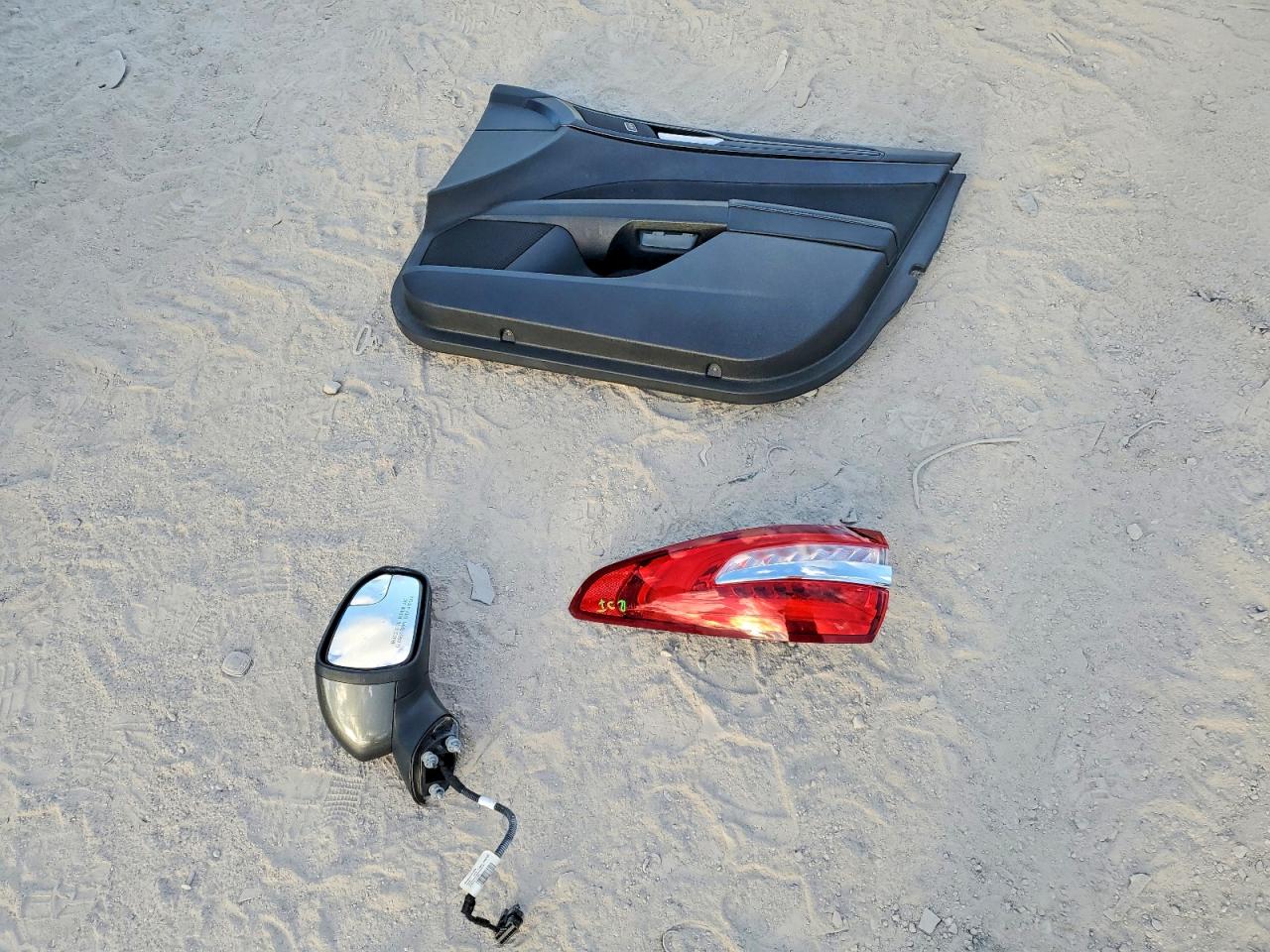 2018 FORD FUSION SE photo 12