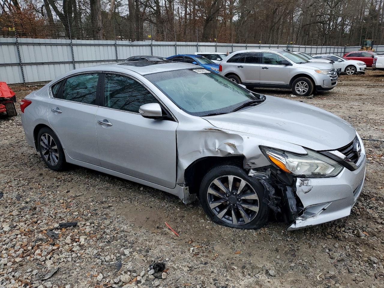 2016 NISSAN ALTIMA 2.5 photo 4
