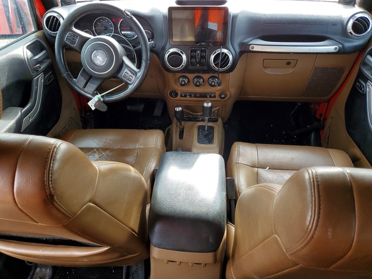 2011 JEEP WRANGLER UNLIMITED SAHARA photo 8