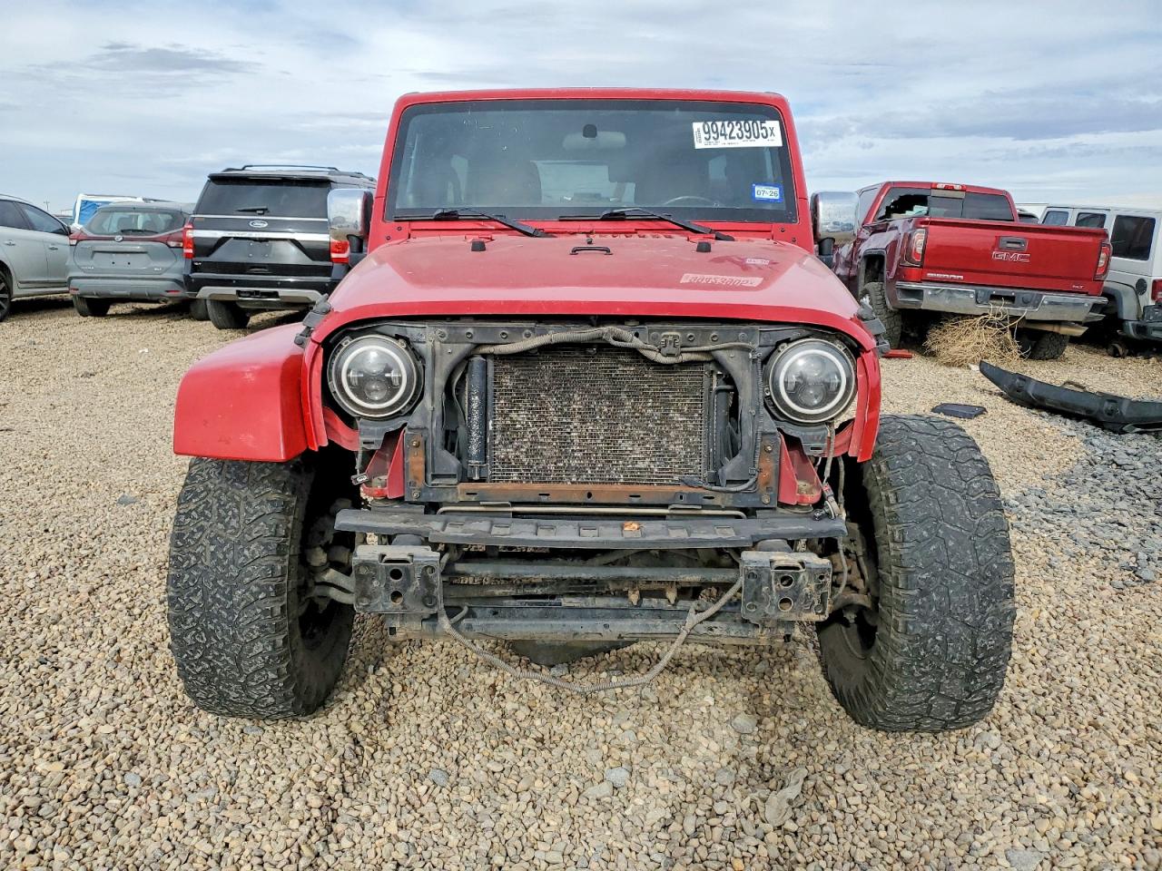 2011 JEEP WRANGLER UNLIMITED SAHARA photo 5