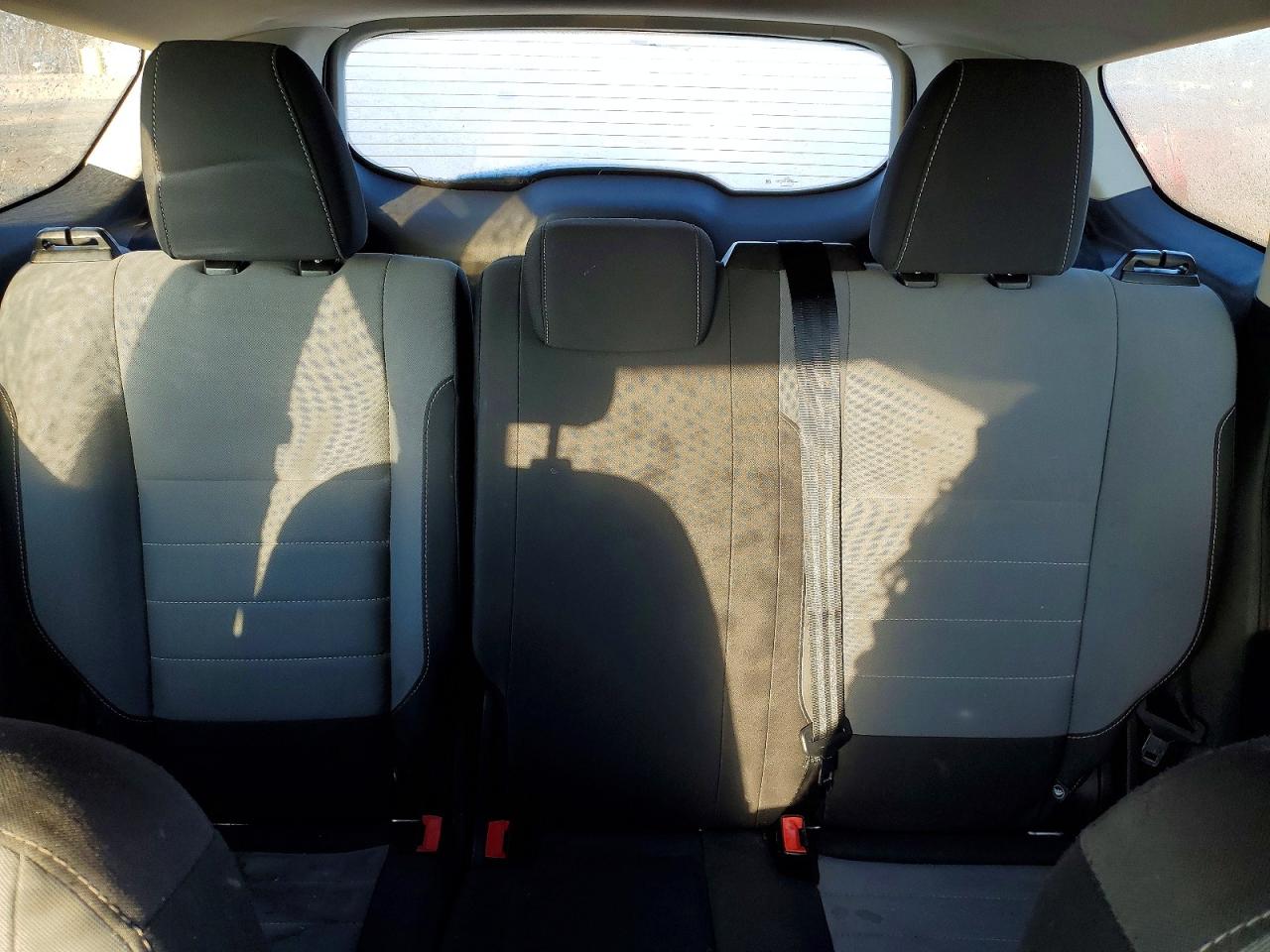 2017 FORD ESCAPE S photo 10
