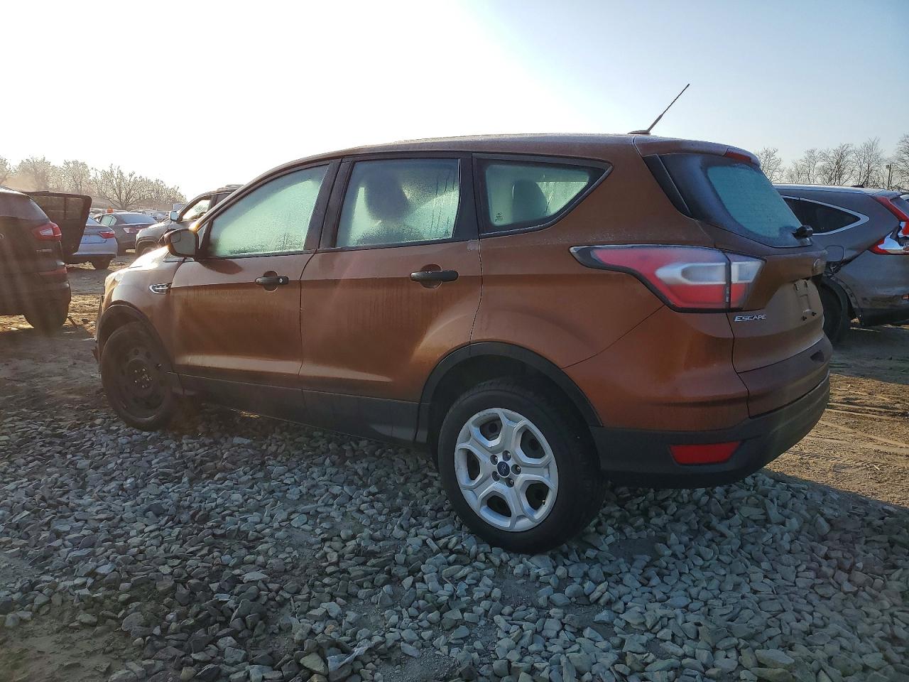 2017 FORD ESCAPE S photo 2