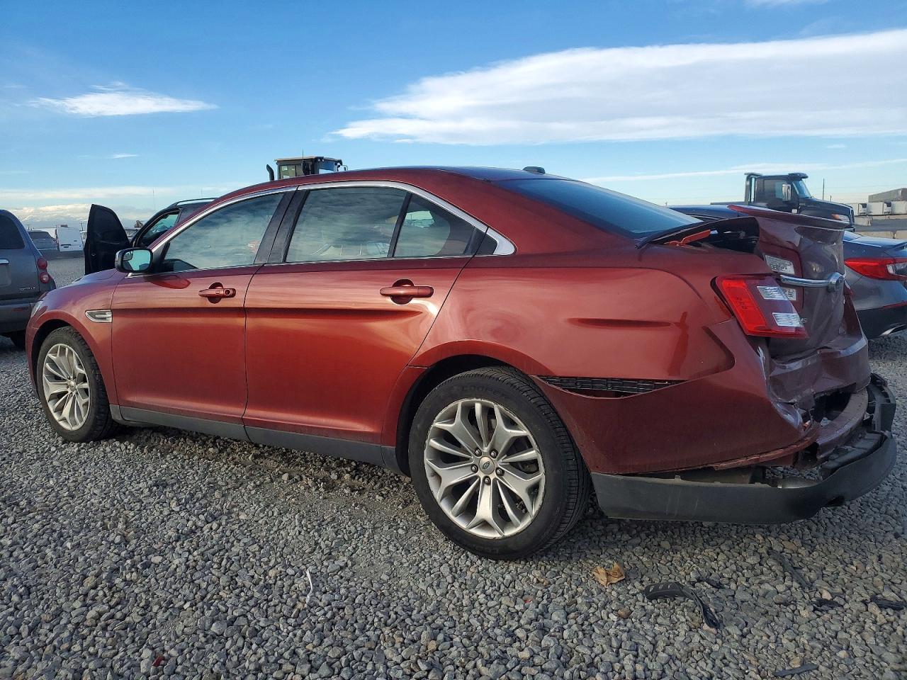 2014 FORD TAURUS LIMITED photo 2