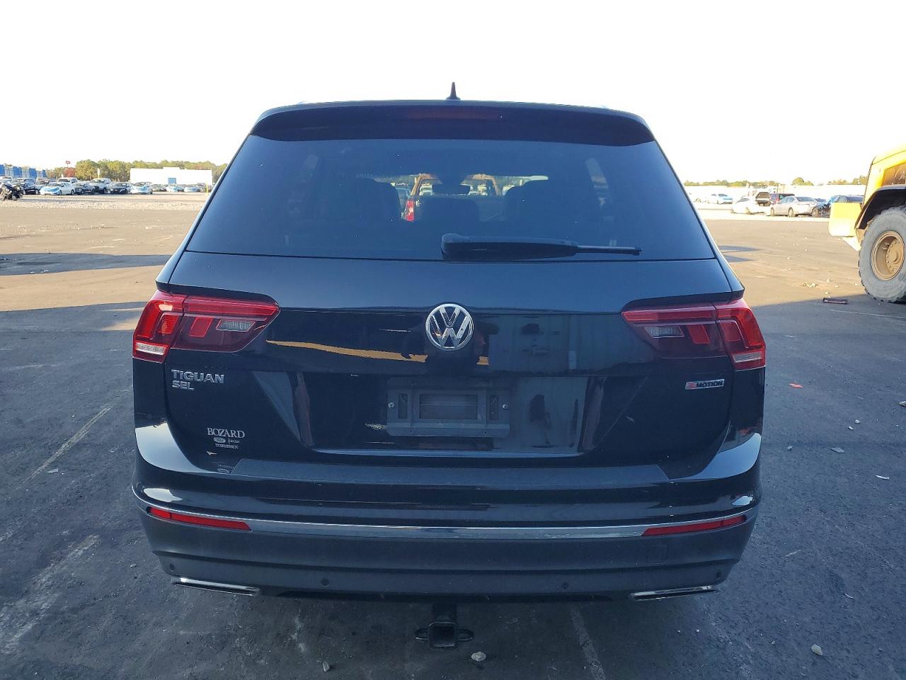 2020 VOLKSWAGEN TIGUAN SE photo 11