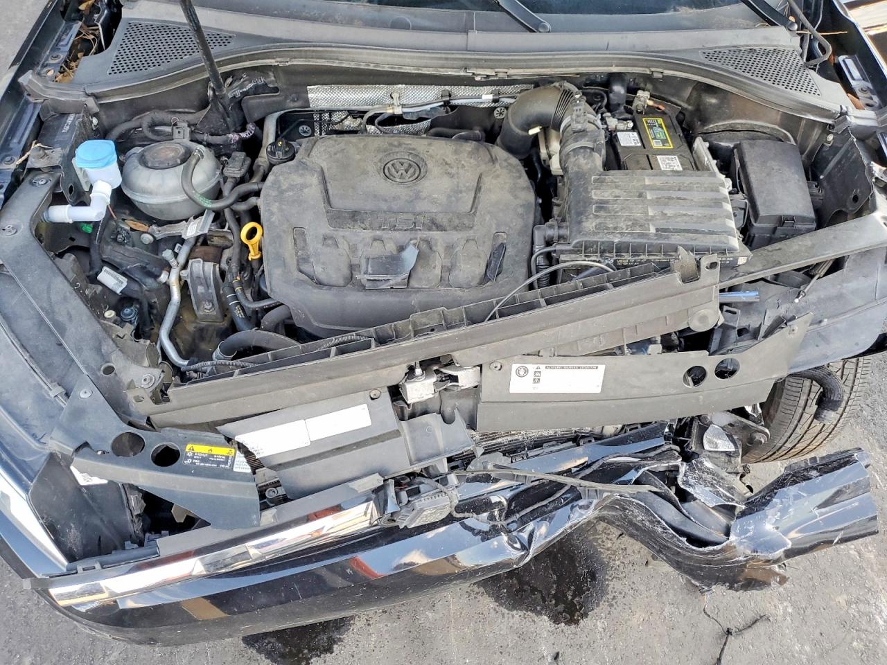 2020 VOLKSWAGEN TIGUAN SE photo 23