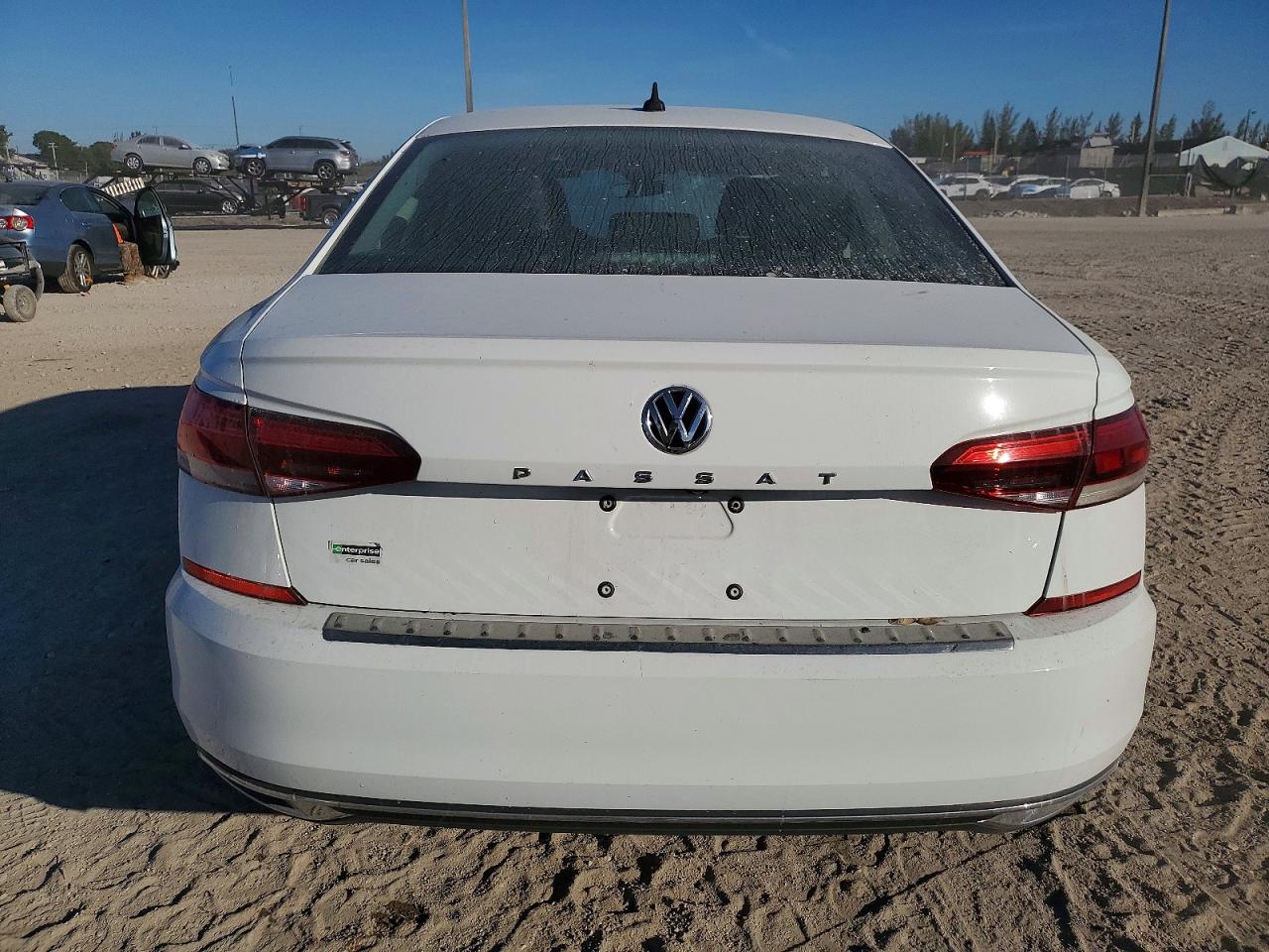 2021 VOLKSWAGEN PASSAT SE photo 11