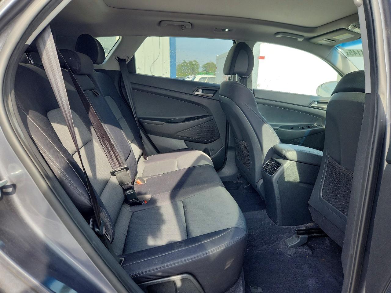 2018 HYUNDAI TUCSON VALUE photo 10