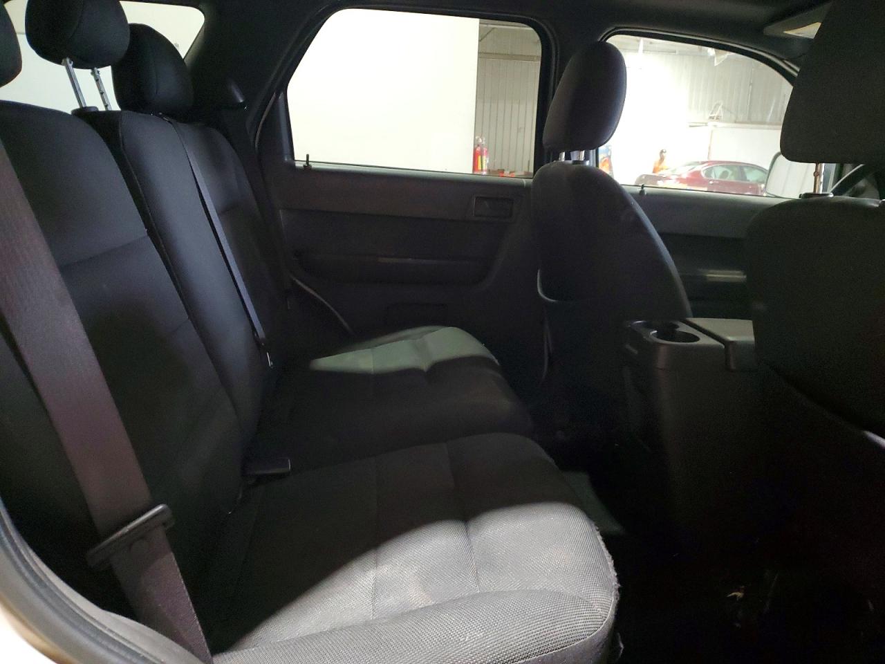 2008 FORD ESCAPE XLT photo 10