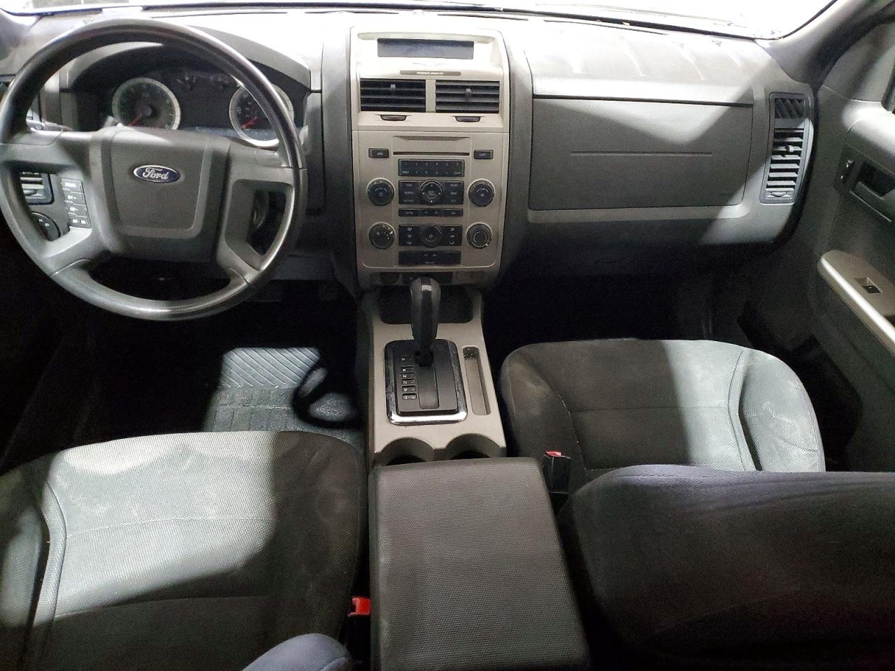 2008 FORD ESCAPE XLT photo 8