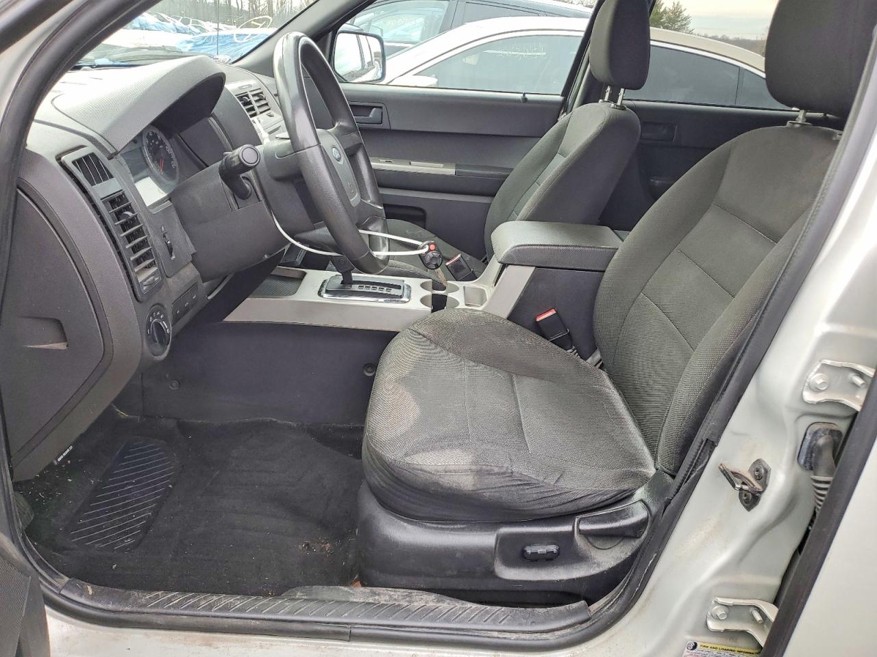 2008 FORD ESCAPE XLT photo 7