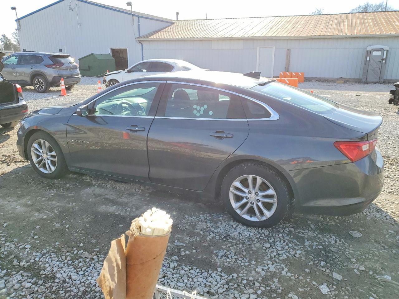 2016 CHEVROLET MALIBU LT photo 2
