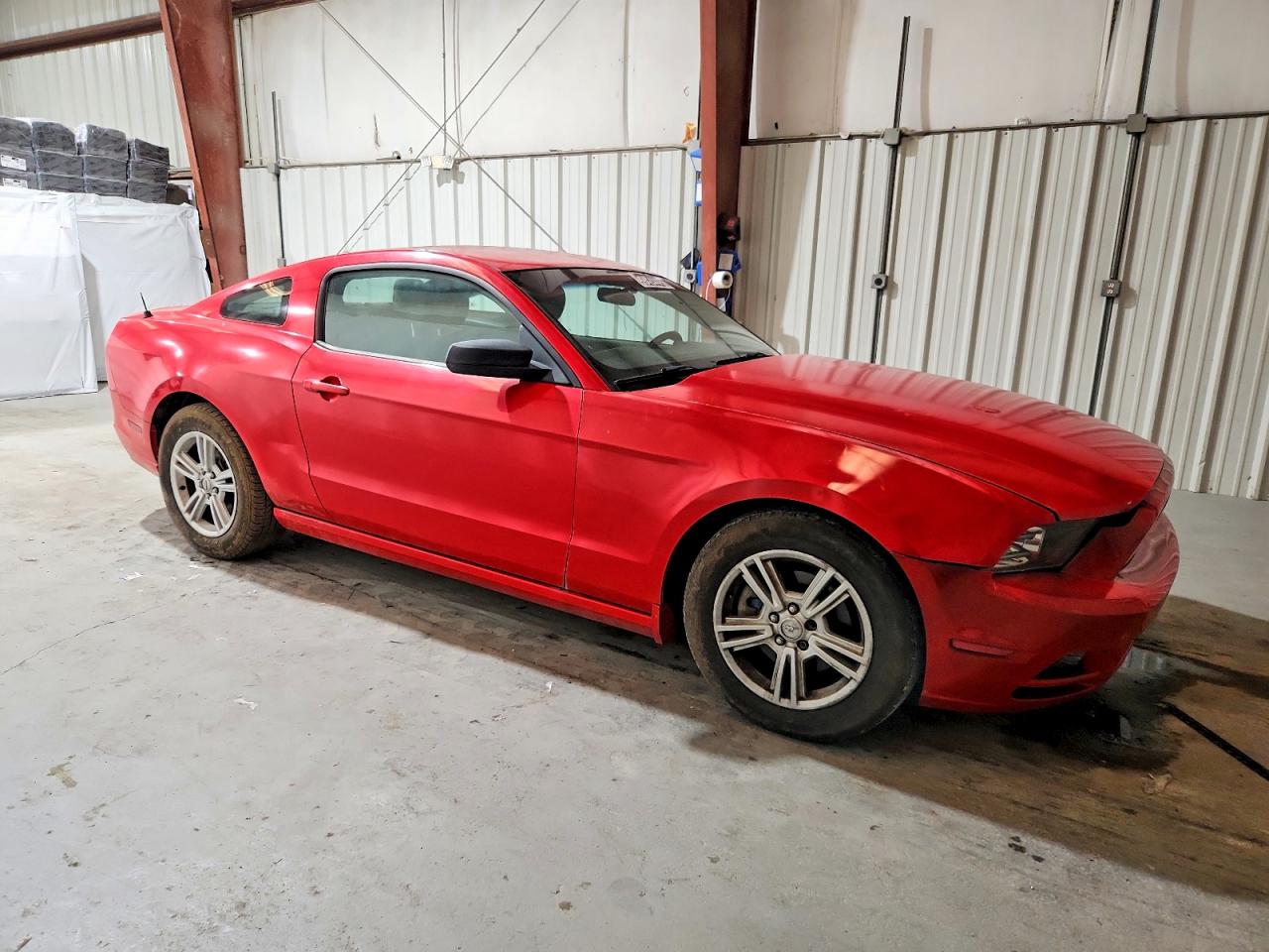2014 FORD MUSTANG photo 4