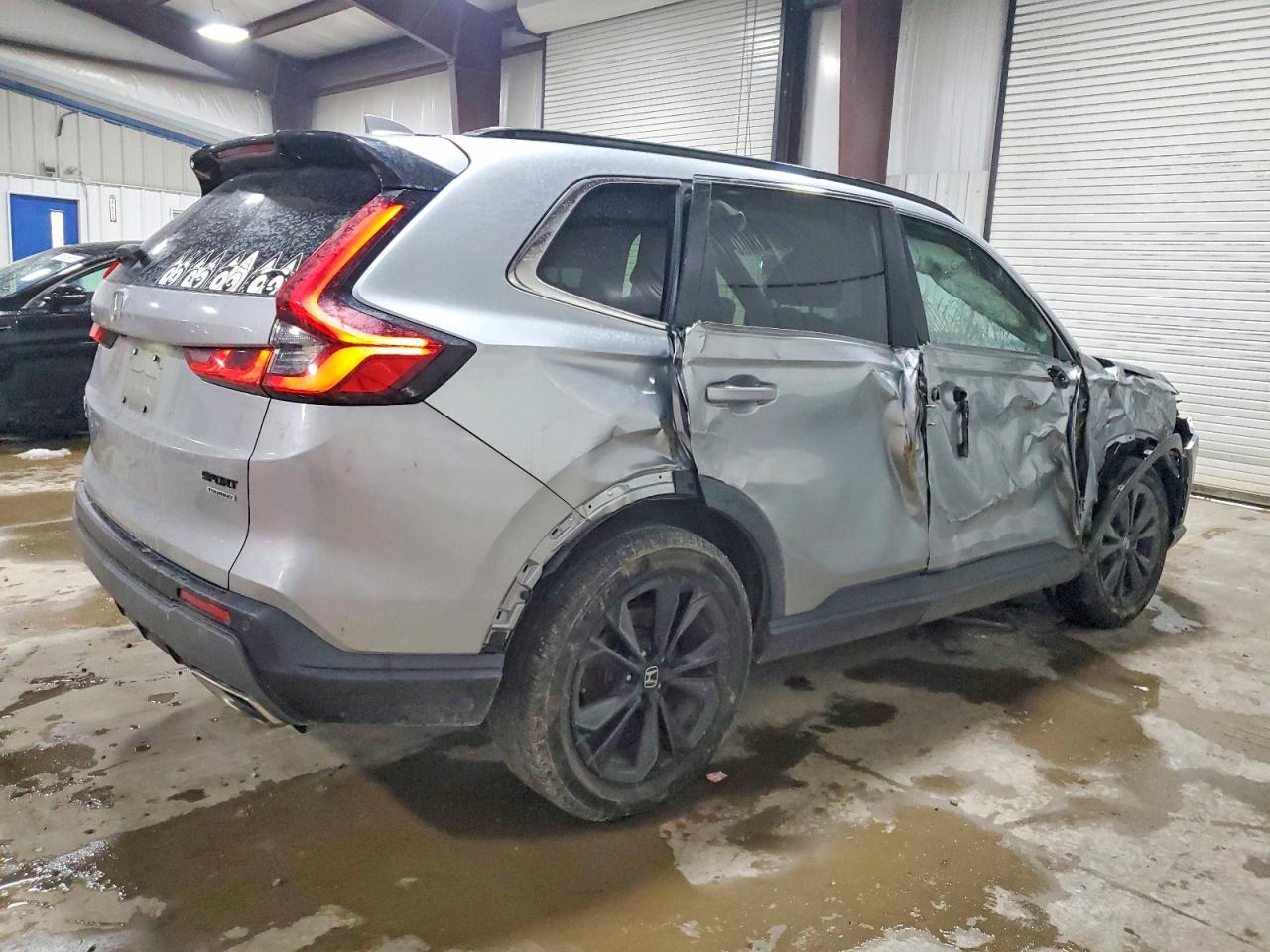 2025 HONDA CR-V SPORT TOURING photo 3