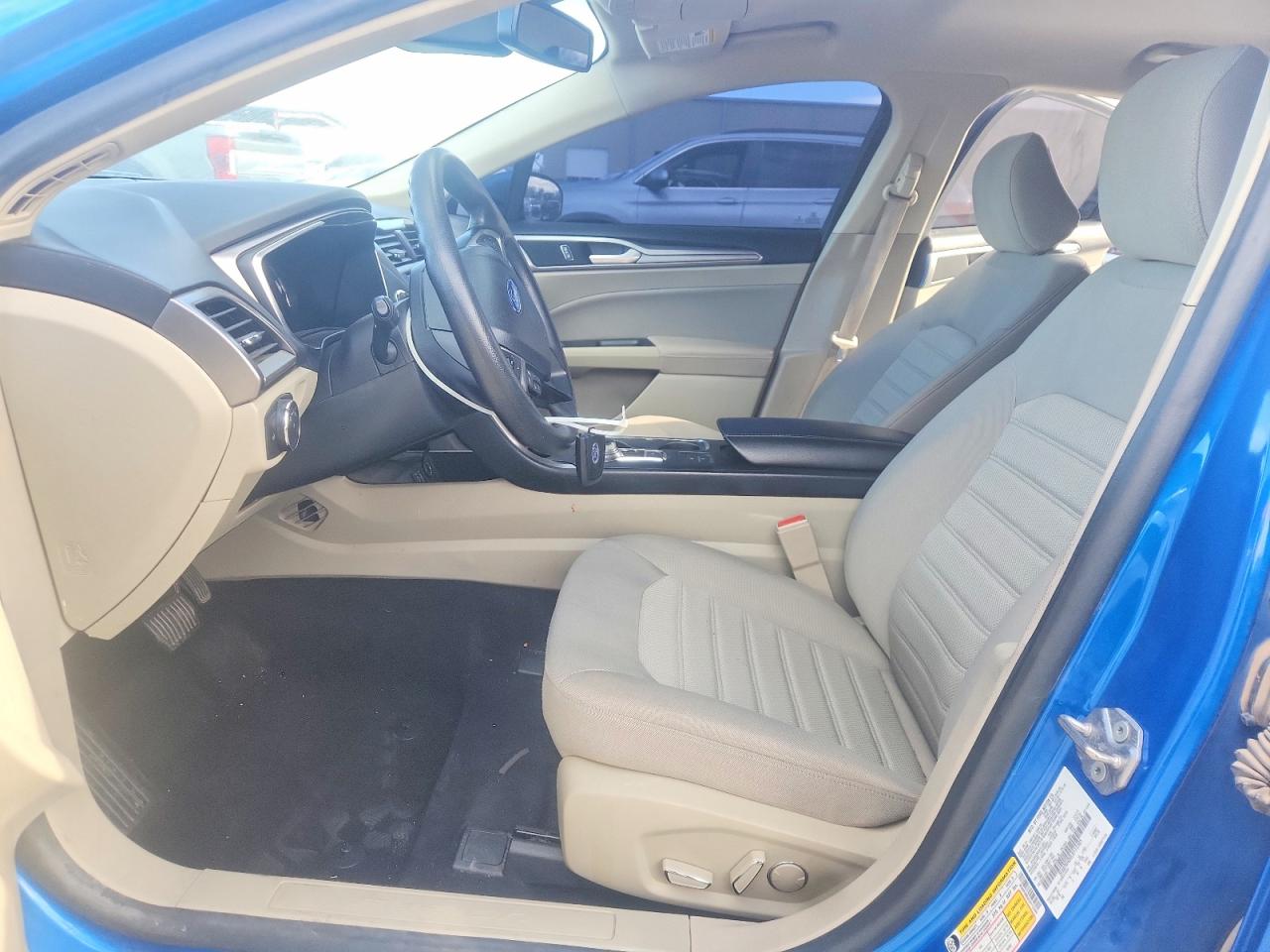 2020 FORD FUSION SE photo 7