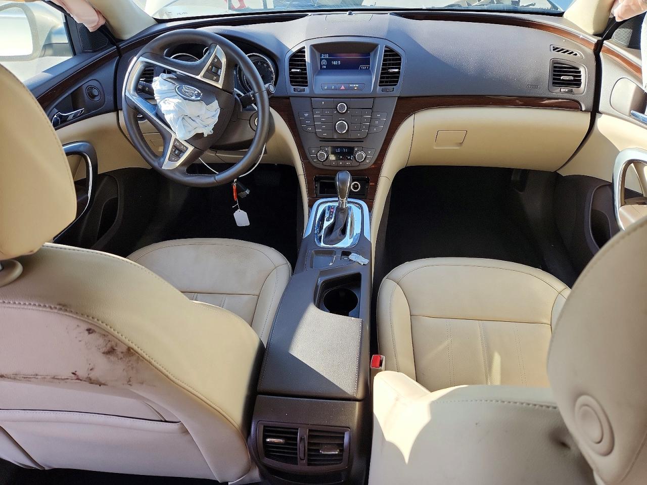 2011 BUICK REGAL CXL photo 8