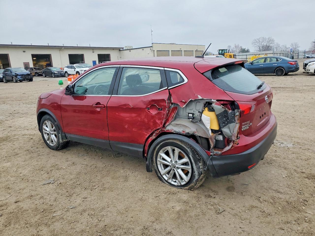 2019 NISSAN ROGUE SPORT S photo 2