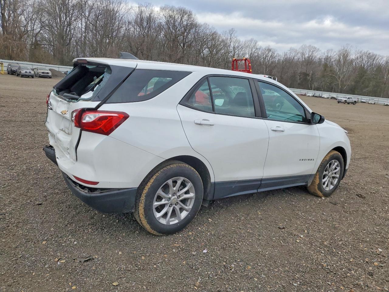 2021 CHEVROLET EQUINOX LS photo 5