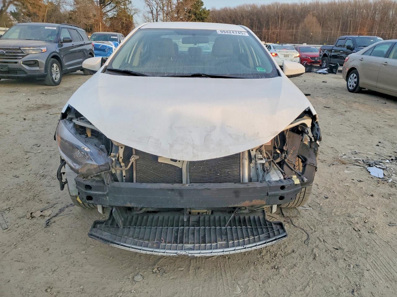 2015 TOYOTA COROLLA L photo 9