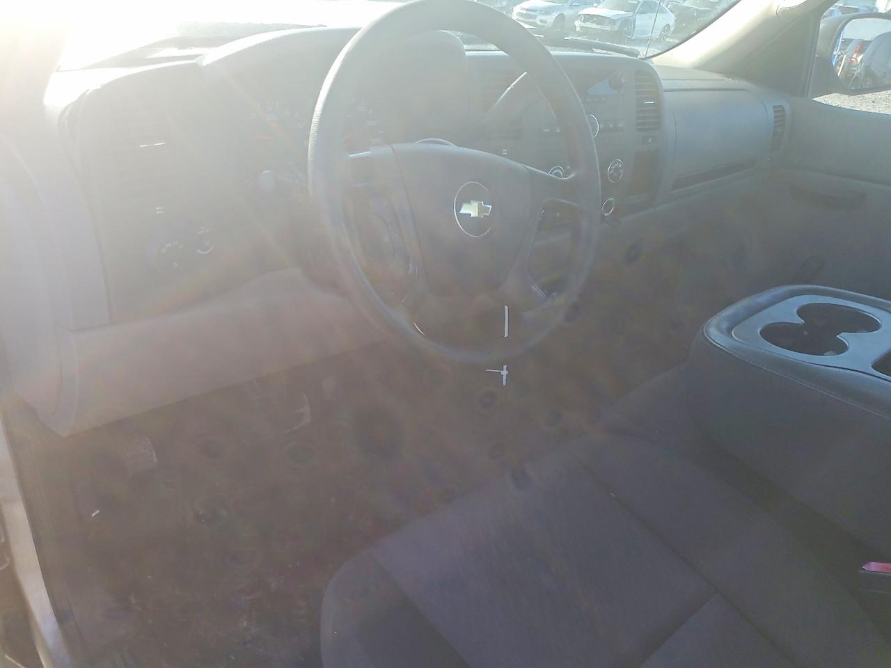 2013 CHEVROLET SILVERADO C1500 photo 8